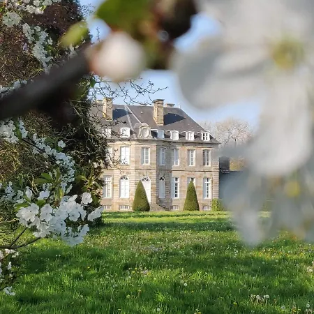 Chateau De Bouceel Mont Saint Michel Holiday home