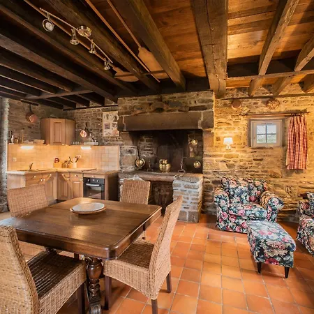 Holiday home Chateau De Bouceel Mont Saint Michel Vergoncey