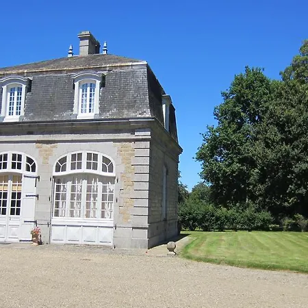 Holiday home Chateau De Bouceel Mont Saint Michel