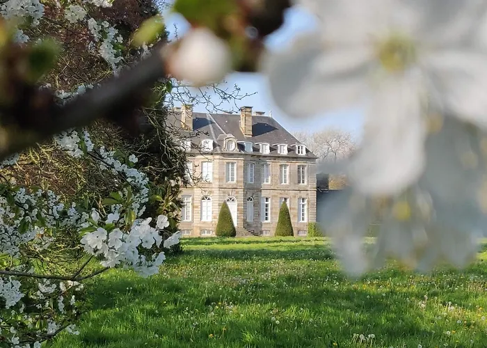 Chateau De Bouceel Mont Saint Michel Holiday home