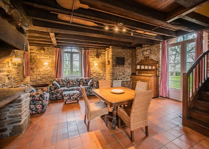 Chateau De Bouceel Mont Saint Michel Holiday home *